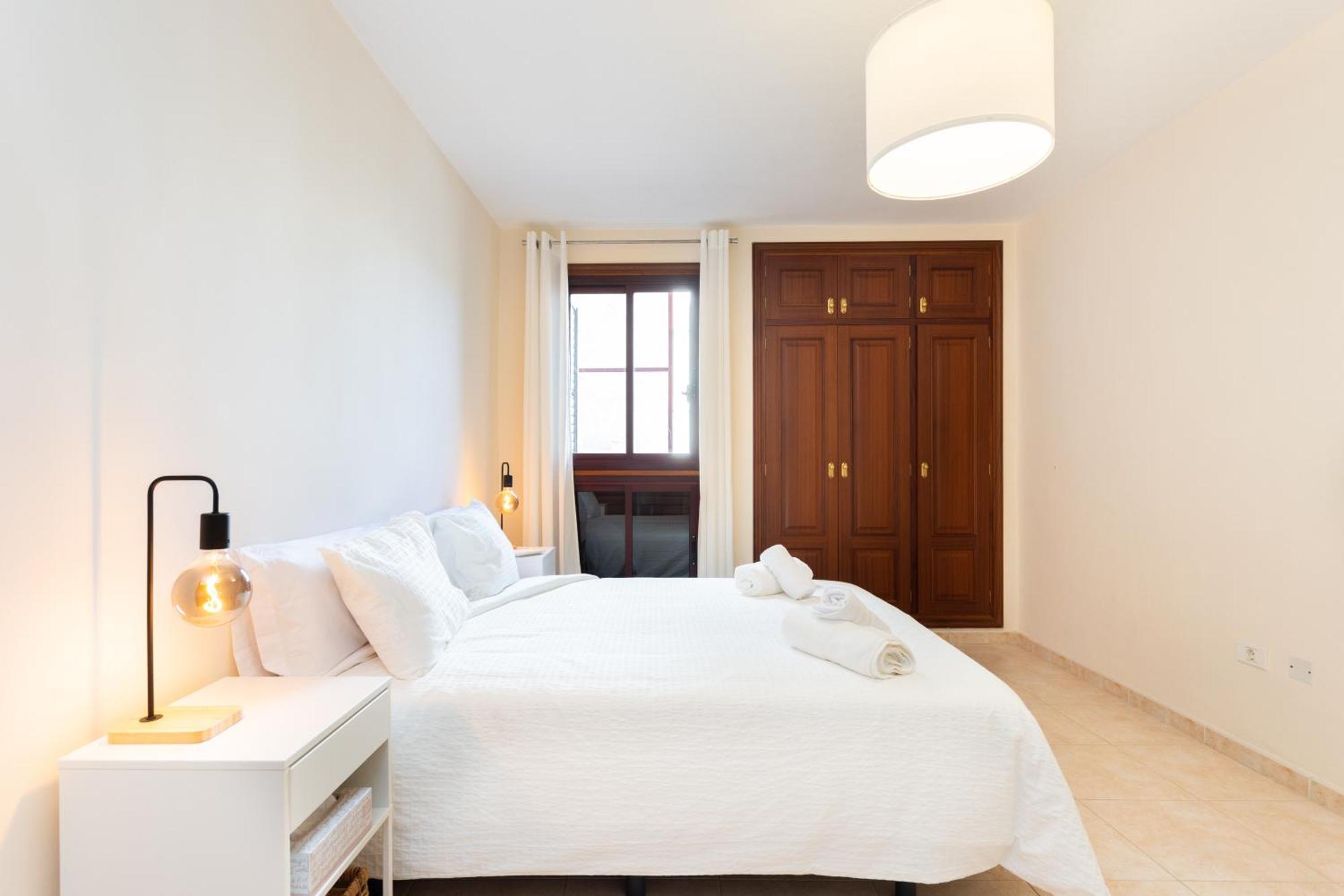 Home2Book Design & Luminous Apt Santa Cruz Center المظهر الخارجي الصورة