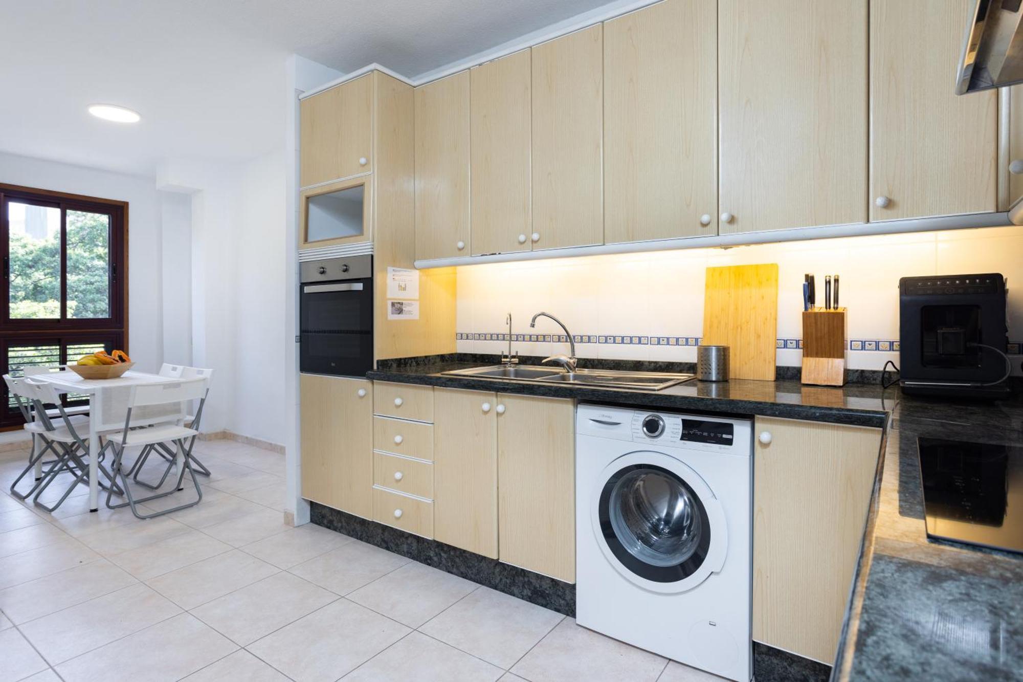 Home2Book Design & Luminous Apt Santa Cruz Center المظهر الخارجي الصورة