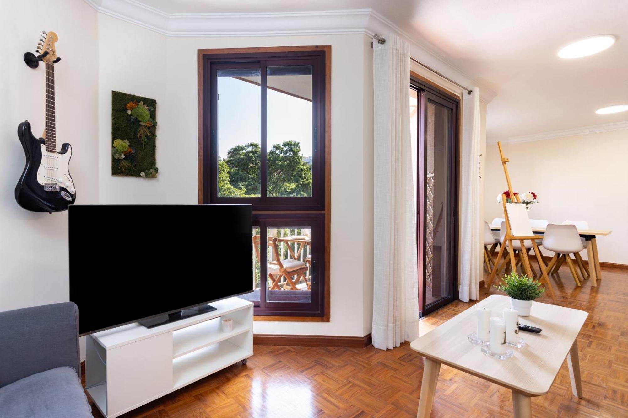 Home2Book Design & Luminous Apt Santa Cruz Center المظهر الخارجي الصورة
